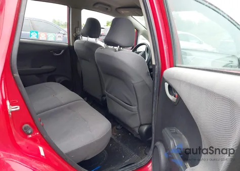 2013 Honda Fit из США, поврежденный, VIN JHMGE8H36DC015747